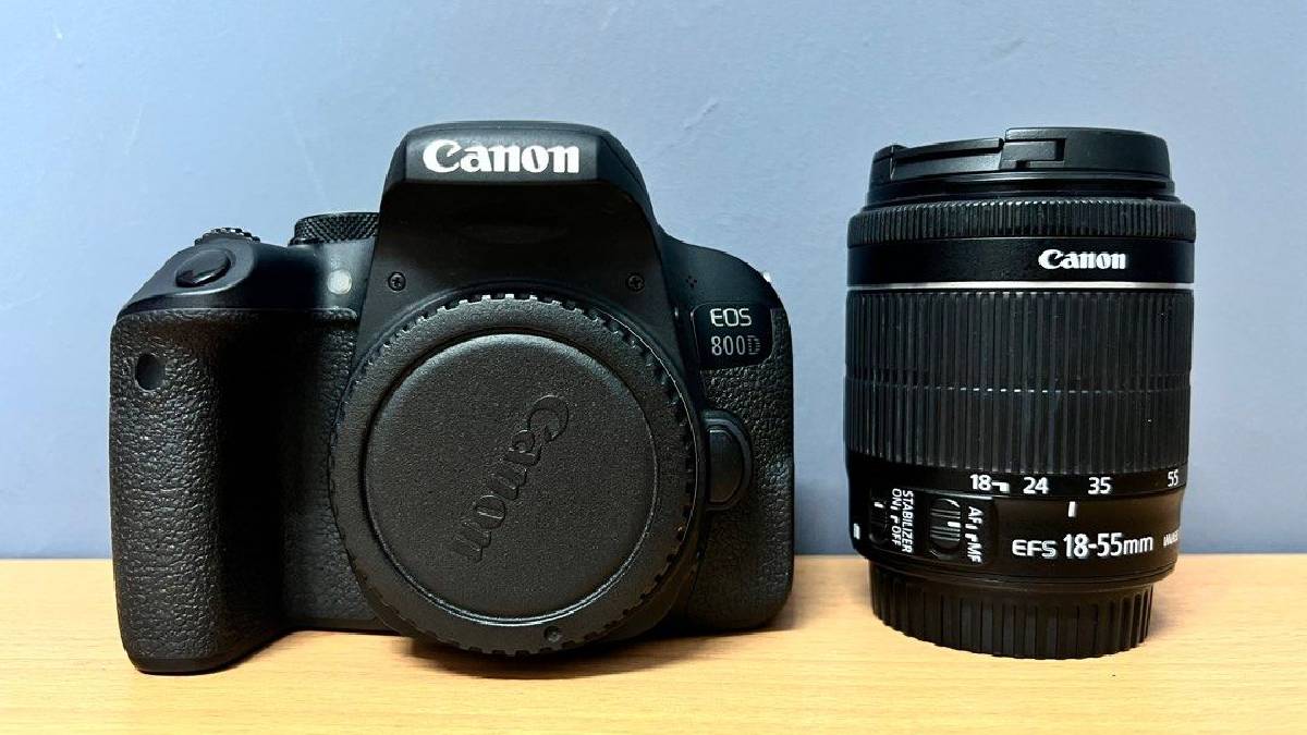 Performa Canon 800D Kit EF-S 18-55mm IS STM
